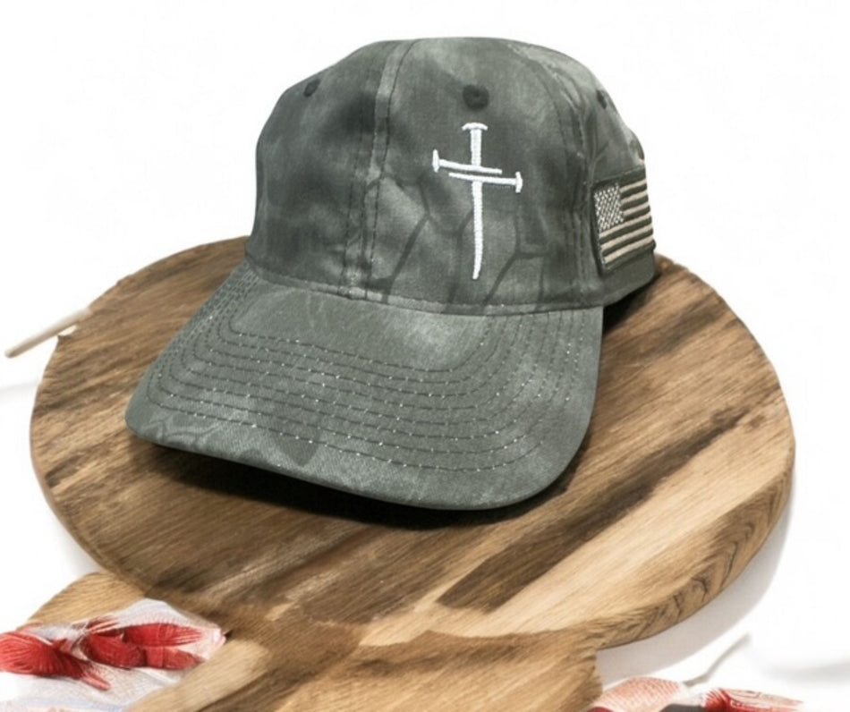 Jesus 3 Nail Cross TAC600L Free 4" Decal Machine Washable Versatile Style Christian Hat for Men Women Snapback Design Comfortable Fit
